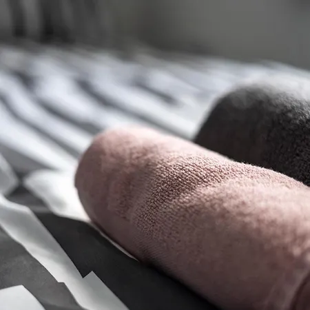 3bedroom 2 Bathroom House-free Parking * 巴罗弗内斯