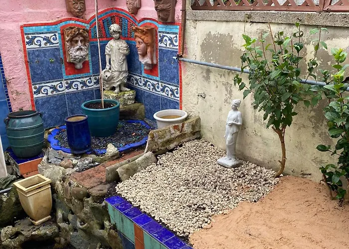 Vakantiehuis 3-bed House - Free Parking - By Homes *