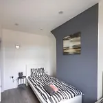 Feriehus 3-bed House - Free Parking - By Homes Barrow-in-Furness